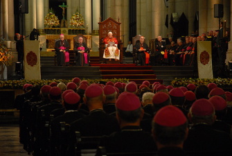 11052007 dom odilo papa bento dom geraldo lirio foto Luciney Martins01