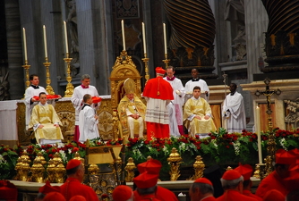 24112007 dom recebe cardinalato foto loservatorio romano03