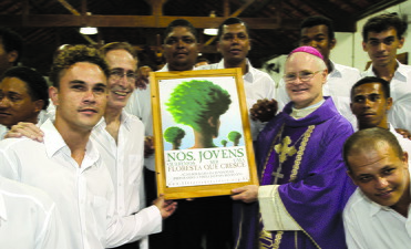 25032007 dom odilo primeira missa arsenal da esperança foto Lorenzo Nacheli02