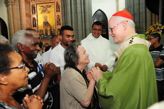 21092013 dom odilo aniversario 64anos foto Luciney Martins02