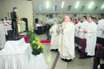 22112015 dom doilo criacao paroquia sao jose anchieta foto Luciney Martins03