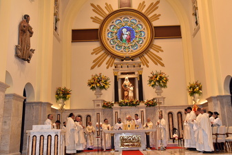 16 basilica santana 130anos016