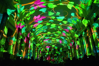 30  genesis expetaculo imersivo luzes05