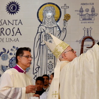27 paroquia santa rosa lima dedicacao altar022.JPG