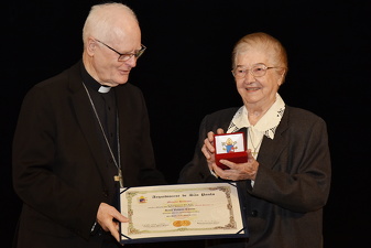 27 medalha sao paulo apostolo cerimonia entrega042