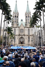 10 jubileu2025 peregrinacao terco homens005