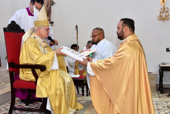 08 paroquia nossa senhora remedios dedicacao altar012
