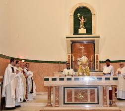 29 paroquia sao vito dedicacao altar043