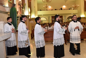 29 paroquia sao vito dedicacao altar048