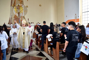 19 paroquia natividade senhor dedicacao altar007