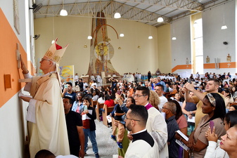 19 paroquia natividade senhor dedicacao altar031