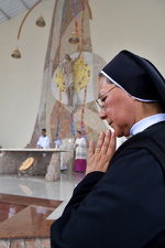 19 paroquia natividade senhor dedicacao altar042