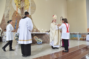 19 paroquia natividade senhor dedicacao altar058