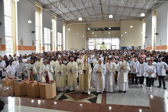 19 paroquia natividade senhor dedicacao altar079