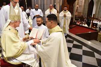 10 ordenacao sacerdotal arquidiocesana048 foto Luciney Martins