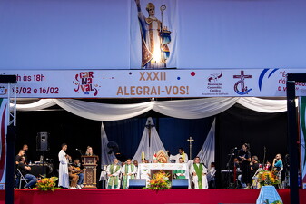 Alegrai-vos XXXII-16