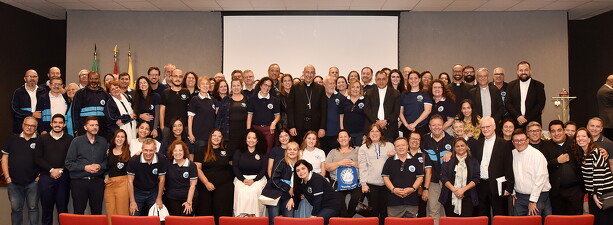 18 cardeal baldassare reina pastoal familiar005