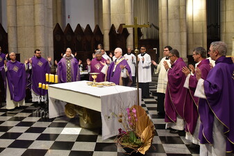 18 cardeal baldassare reina catedral012