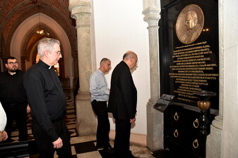 18 cardeal baldassare reina catedral030