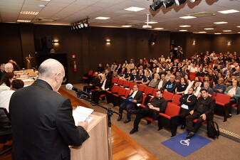 18 cardeal baldassare reina pastoal familiar024