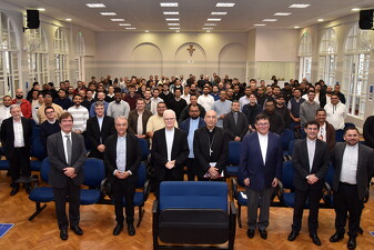 18 cardeal baldassare reina puc faculdade teologia006