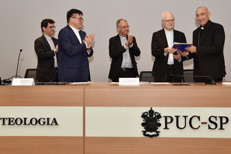 18 cardeal baldassare reina puc faculdade teologia012