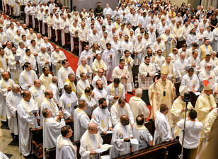08 semana santa arquidiocesana missa crisma02