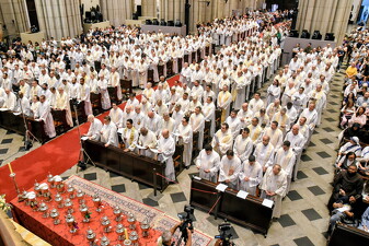 08 semana santa arquidiocesana missa crisma09
