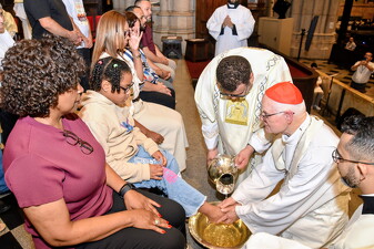 08 semana santa arquidiocesana ceia senhor lava pes05