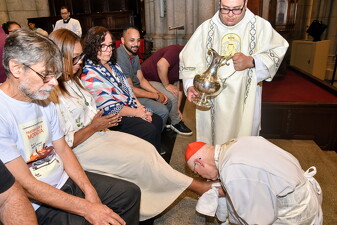 08 semana santa arquidiocesana ceia senhor lava pes09
