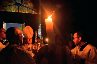 08 semana santa arquidiocesana vigilia pascal19