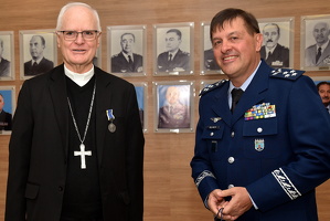 23 dom odilo aeronautica medalha santos dumont018