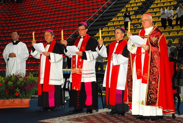 10052008 dom odilo pentecostes centenario arquidiocese foto Luciney Martins02