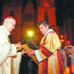 11042009 dom odilo semana santa vigilia pascal_foto Luciney Maritins01.jpg