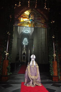 13122015 dom ano misericordia porta santa catedral se abertura foto Luciney Martins02