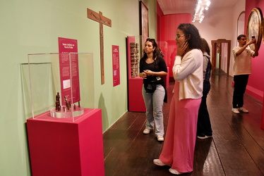 23 museu arte sacra 55anos dentro fora muros luz08