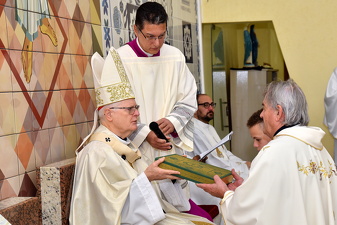 Dedicação do Altar e da Igreja na Paróquia Santa Rosa de Lima - Foto 1395