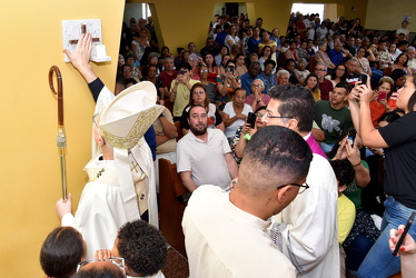 27 paroquia santa rosa lima dedicacao altar020