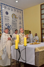 Dedicação do Altar e da Igreja na Paróquia Santa Rosa de Lima - Foto 1413