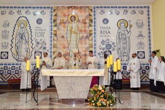 Dedicação do Altar e da Igreja na Paróquia Santa Rosa de Lima - Foto 1421
