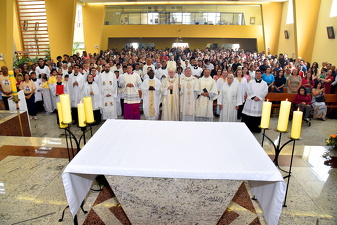 Dedicação do Altar e da Igreja na Paróquia Santa Rosa de Lima - Foto 1422