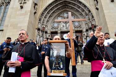 10 jubileu2025 peregrinacao terco homens008