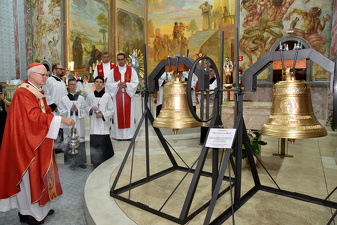 Bênção dos Sinos na Paróquia Santa Cândida - Foto 1737