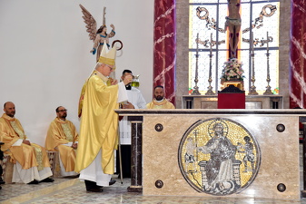 Dedicação da Igreja e do Altar da Paróquia Nossa Senhora dos Remédios - Foto 1857