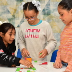 15 paroquia sao vitor contraturno brinquedos reciclaveis03.JPG