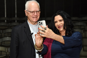 Simpósio Internacional e Inter-religioso pelos 60 anos da Declaração Nostra Aetate - Foto 2013