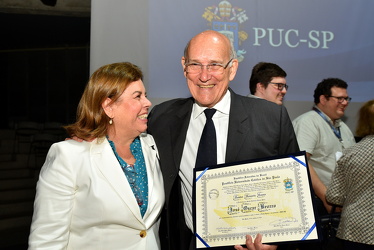 22 padre oscar beozzo doutor honoris causa puc029