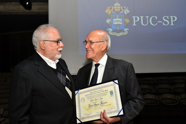 22 padre oscar beozzo doutor honoris causa puc031