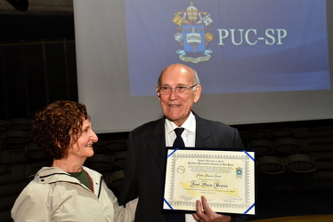22 padre oscar beozzo doutor honoris causa puc040