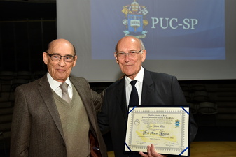 Padre José Oscar Beozzo recebe o título de Doutor Honoris Causa pela PUC-SP - Foto 2087